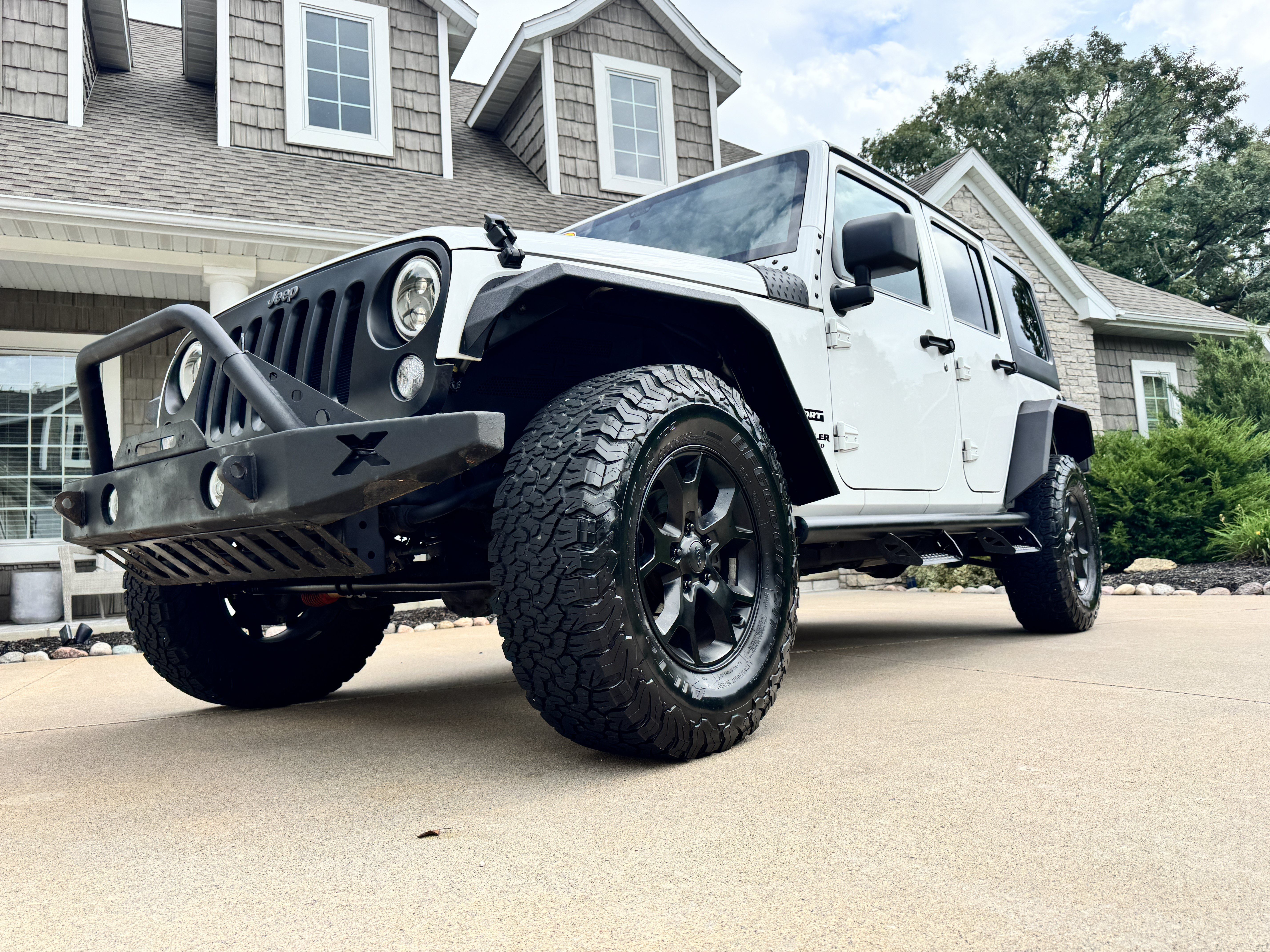 Used 2012 Jeep Wrangler Unlimited Sport AWD/4WD image 26