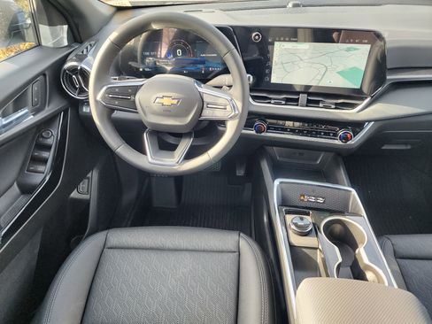 New 2026 Chevrolet Equinox LT w/ Convenience Package II image 56