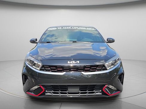 Used 2022 Kia Forte GT-Line w/ GT-Line Technology Package FWD image 4