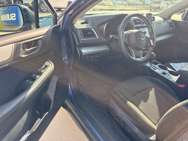 Used 2019 Subaru Outback 2.5i Premium AWD/4WD image 7