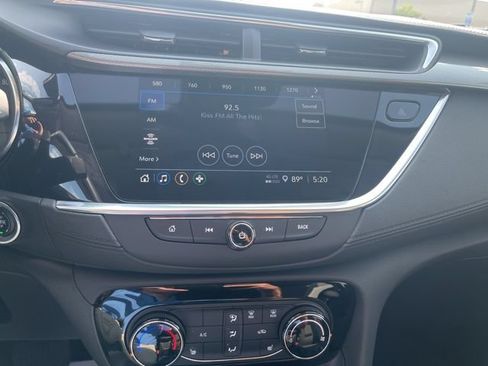 Used 2023 Buick Encore GX Preferred w/ Cold Weather Comfort Package AWD/4WD image 6