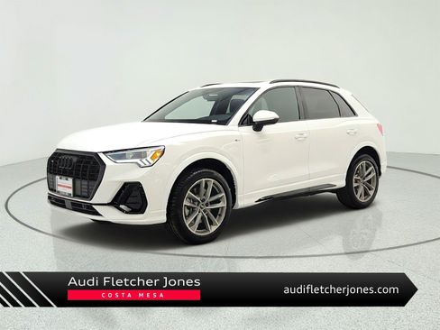 Used 2025 Audi Q3 2.0T Premium w/ Convenience Package AWD/4WD image 1