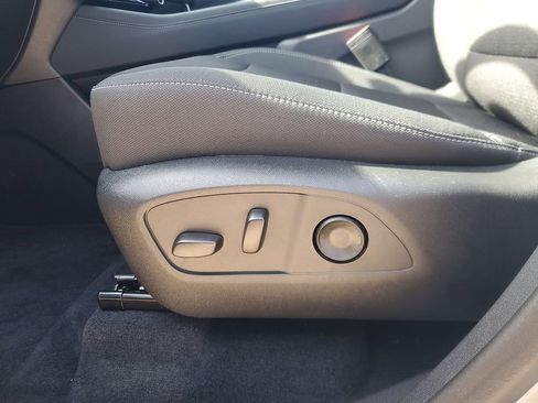 New 2026 Chevrolet Traverse LT w/ Driver Confidence Package image 16