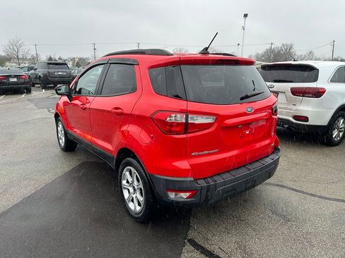 Used 2019 Ford EcoSport SE image 5