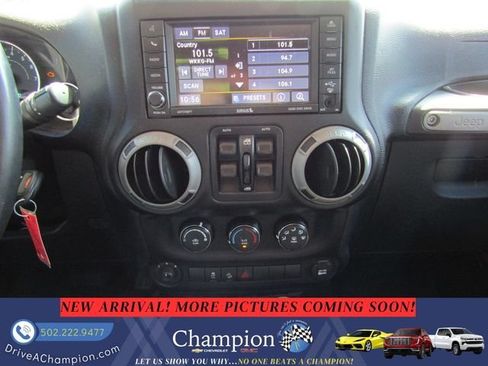 Used 2015 Jeep Wrangler Unlimited Sport w/ Quick Order Package 24S AWD/4WD image 14
