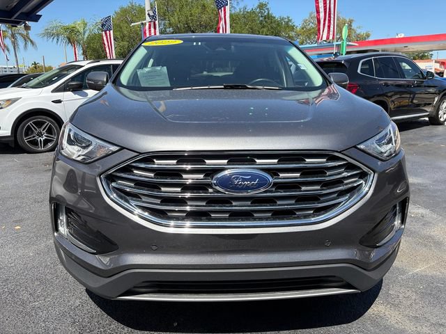 Used 2022 Ford Edge Titanium AWD/4WD image 4