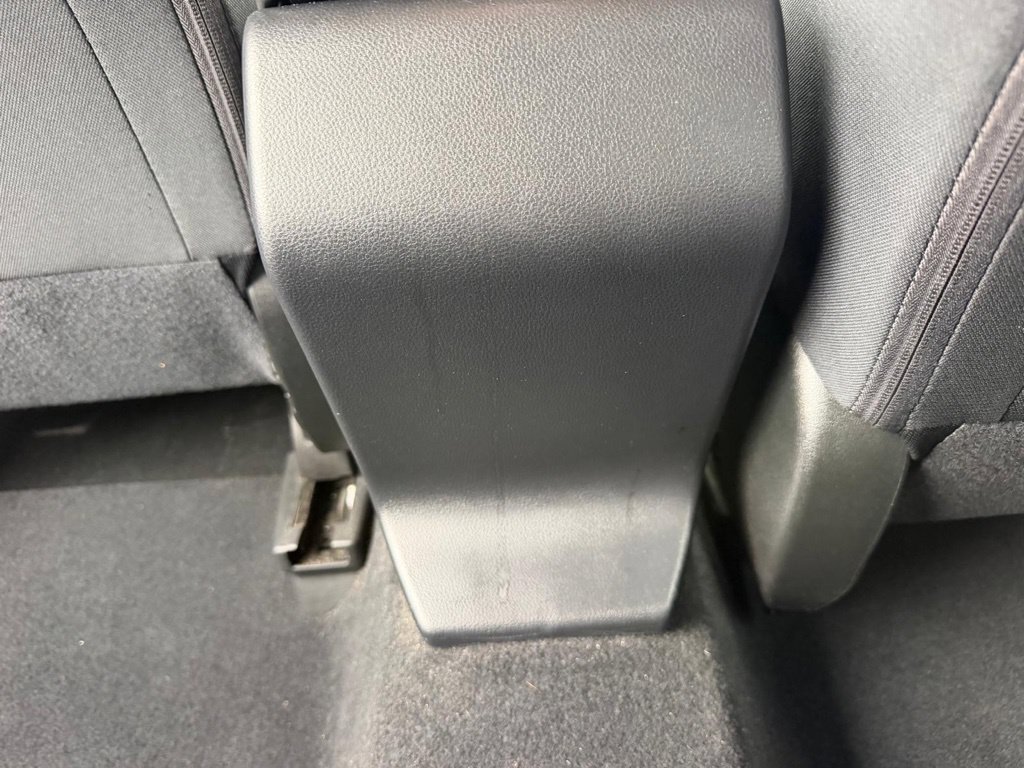 Used 2023 Subaru Crosstrek 2.0i AWD/4WD image 18