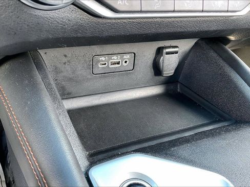 Certified 2022 Nissan Altima 2.5 SR w/ Midnight Edition Package image 32