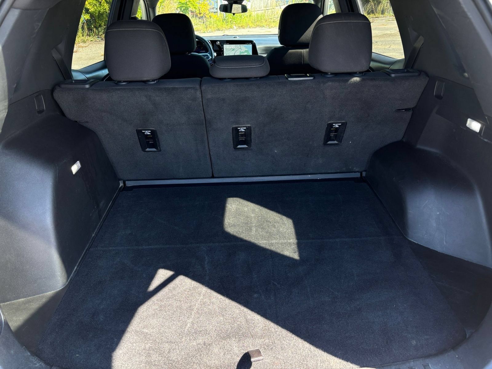 Used 2025 Chevrolet Equinox LT FWD image 29