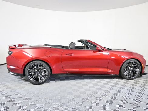 Used 2021 Chevrolet Camaro ZL1 w/ LPO, ZL1 Protection Package RWD image 7