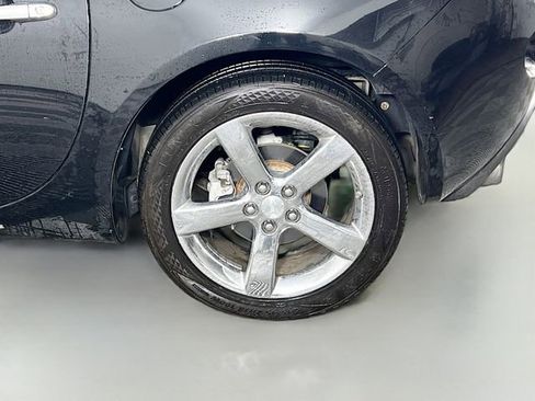 Used 2008 Pontiac Solstice GXP w/ Premium Package RWD image 11