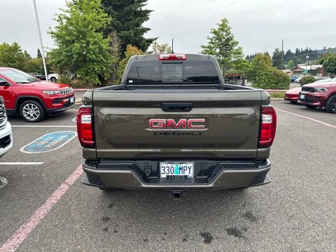 Used 2024 GMC Canyon Denali AWD/4WD image 7