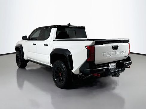 Used 2024 Toyota Tacoma TRD Pro AWD/4WD image 7