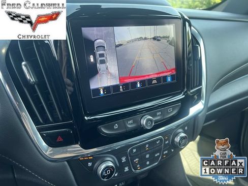 Used 2023 Chevrolet Traverse Premier FWD image 20