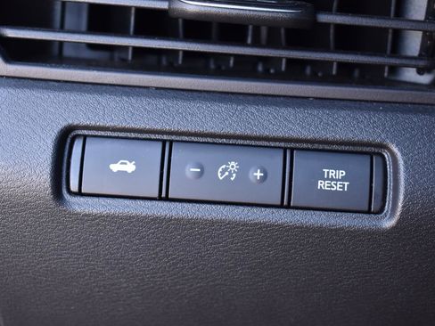 Used 2021 Nissan Altima 2.5 SV image 39