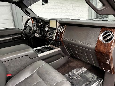 Used 2016 Ford F350 Platinum image 16