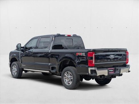 New 2025 Ford F250 Lariat w/ Lariat Ultimate Package image 8