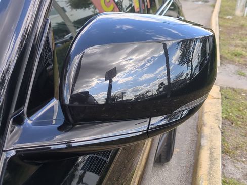 Certified 2023 Jeep Grand Cherokee Altitude image 12