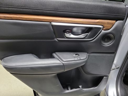 Used 2019 Honda CR-V EX-L image 19