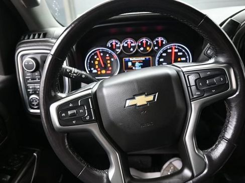 Used 2022 Chevrolet Silverado 2500 LTZ w/ LTZ Convenience Package AWD/4WD image 8