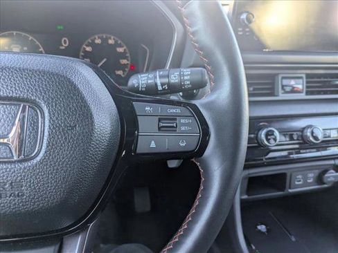 Used 2024 Honda Pilot TrailSport image 16