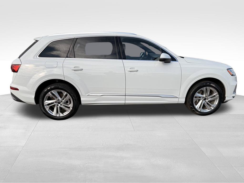 Used 2023 Audi Q7 2.0T Premium AWD/4WD image 34