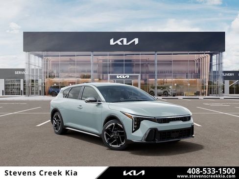New 2026 Kia K4 GT-Line FWD image 1
