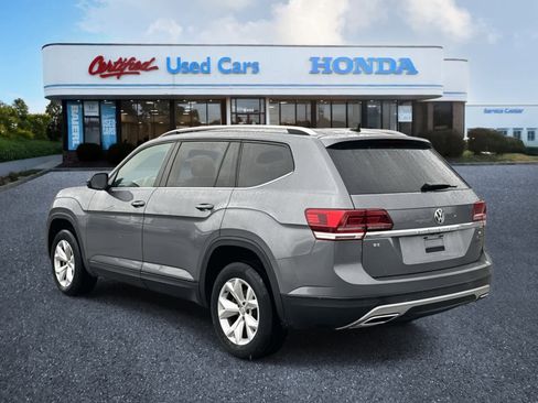 Used 2018 Volkswagen Atlas SE image 3