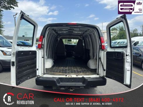 Used 2020 Chevrolet Express 2500 w/ Driver Convenience Package image 6
