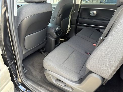 New 2026 Hyundai Ioniq 9 SE image 21