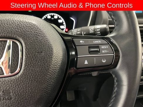 Used 2024 Honda Pilot Touring image 31
