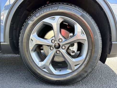 Used 2025 Ford Escape ST-Line w/ Tech Pack #1 image 7