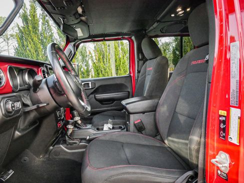 Used 2021 Jeep Gladiator Rubicon w/ LED Lighting Group AWD/4WD image 16