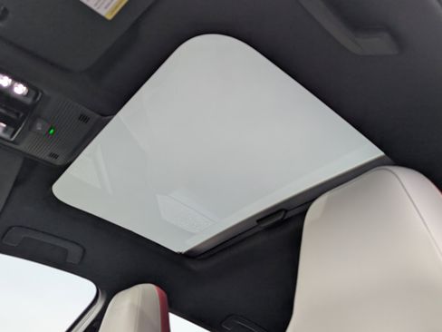 Used 2024 Volkswagen GTI SE image 15