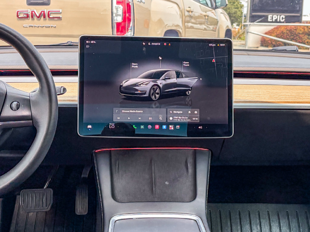 Used 2022 Tesla Model 3 Long Range AWD/4WD image 16