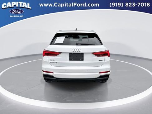 Used 2023 Audi Q3 2.0T Premium image 7