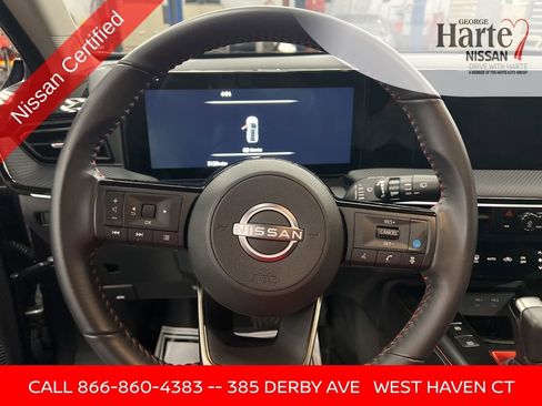 Certified 2025 Nissan Kicks SR image 50