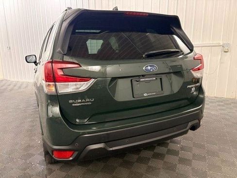 Used 2023 Subaru Forester Limited AWD/4WD image 4