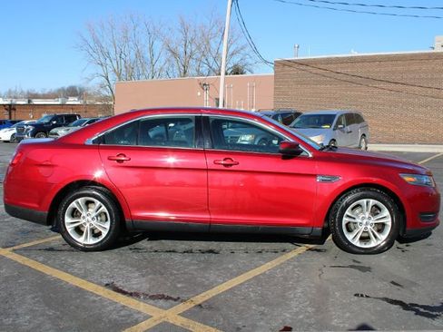Used 2015 Ford Taurus SEL w/ Equipment Group 201A image 5