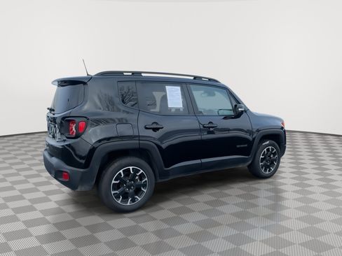Used 2023 Jeep Renegade Latitude image 9