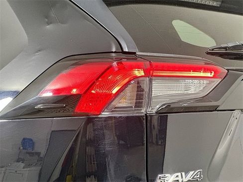 Used 2024 Toyota RAV4 XLE image 23