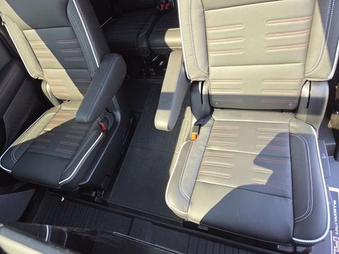 Used 2026 GMC Yukon XL AT4 Ultimate w/ LPO, Floor Liner Package AWD/4WD image 34