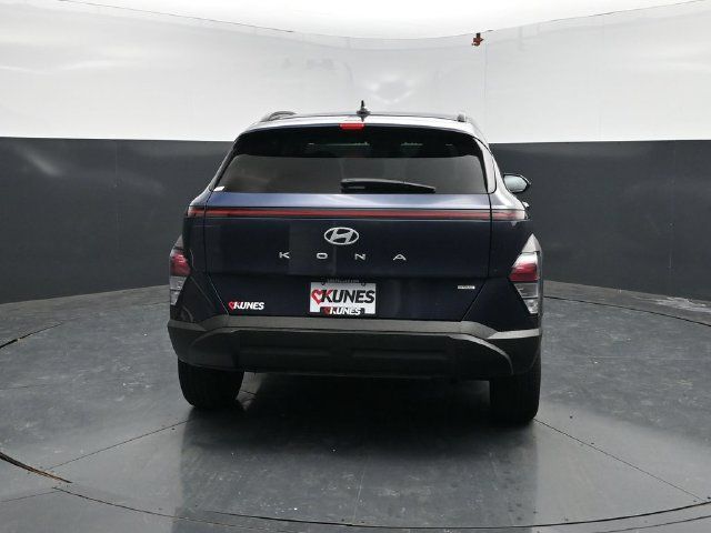 Used 2025 Hyundai Kona SEL AWD/4WD image 7