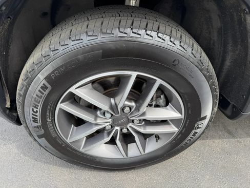Used 2021 Jeep Grand Cherokee Limited AWD/4WD image 21