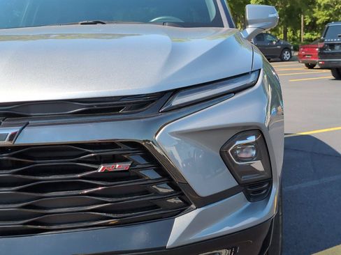 Used 2024 Chevrolet Blazer RS w/ Driver Confidence II Package FWD image 12