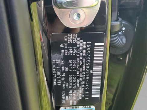 New 2025 Kia Telluride S image 30