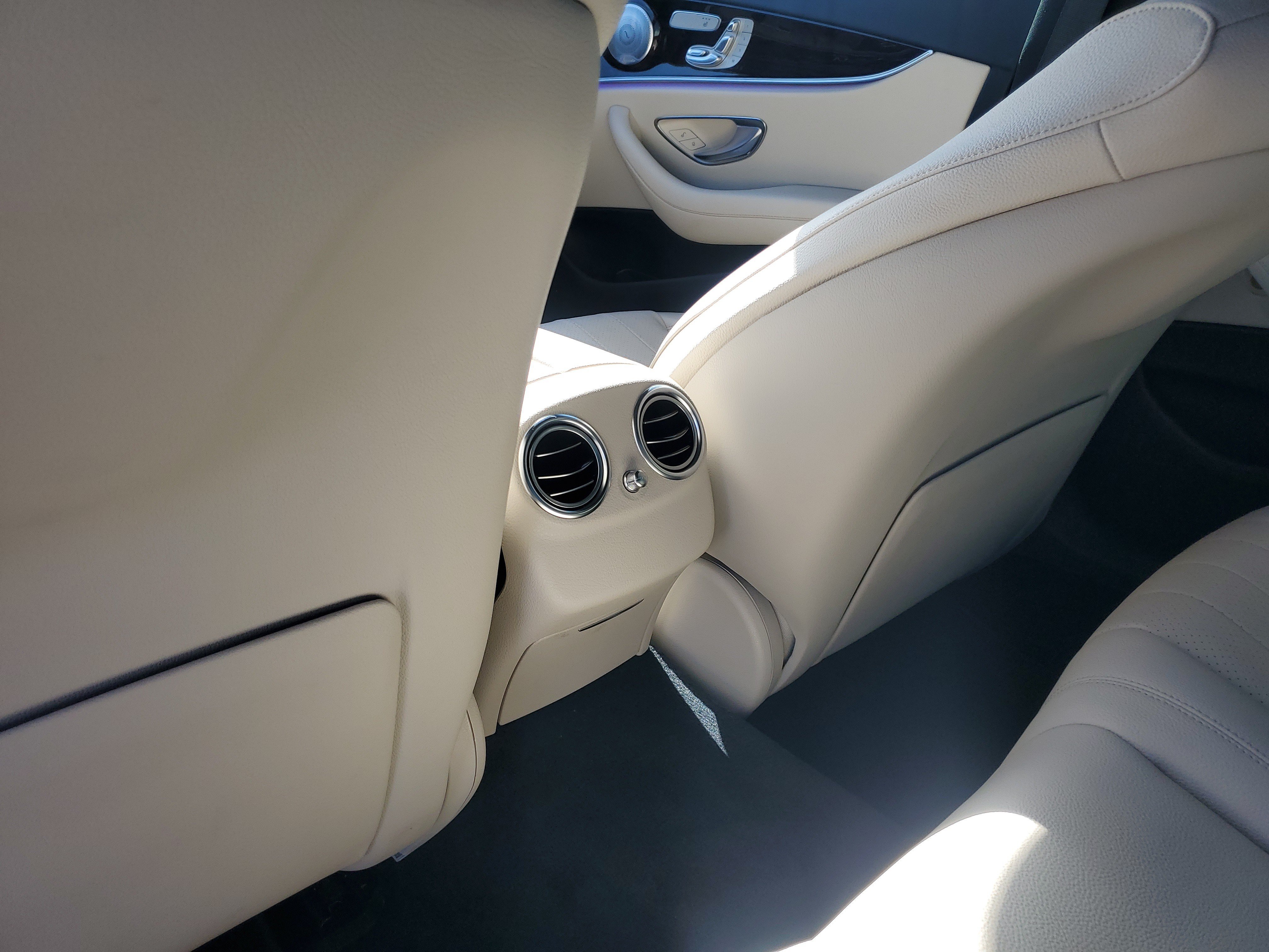 Used 2020 Mercedes-Benz E 350 Sedan image 13