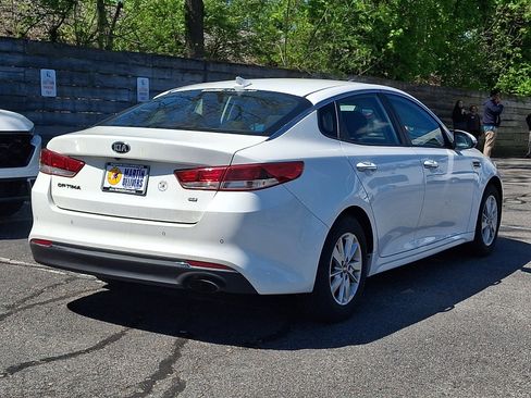 Used 2018 Kia Optima LX FWD image 4