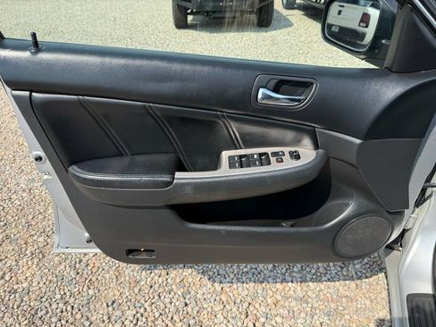Used 2006 Honda Accord EX image 29