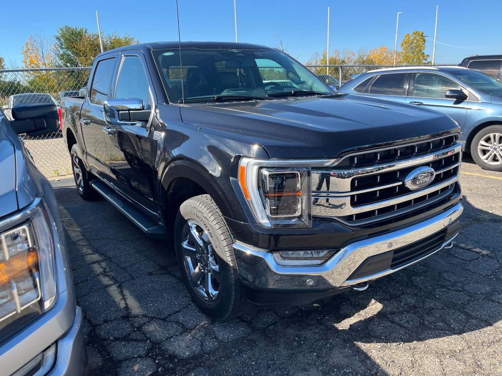 Used 2023 Ford F150 Lariat w/ Equipment Group 502A High AWD/4WD image 4